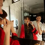 La Mer Escape * 尼基季