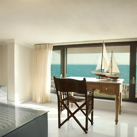 アパート La ニキティ