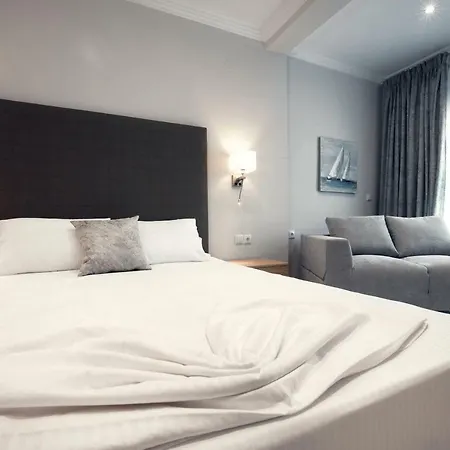 La Apartment *