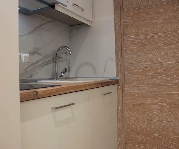 Apartment La